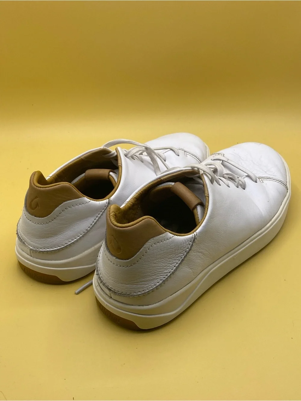 OluKai White Leather Sneakers with Tan Heel